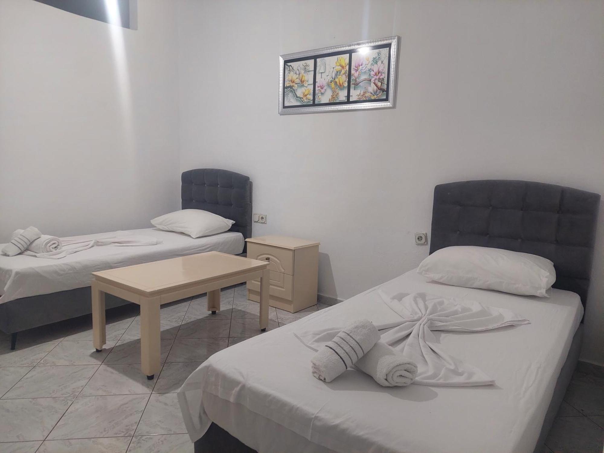 Casa Mia Economy Condos Саранда Екстер'єр фото